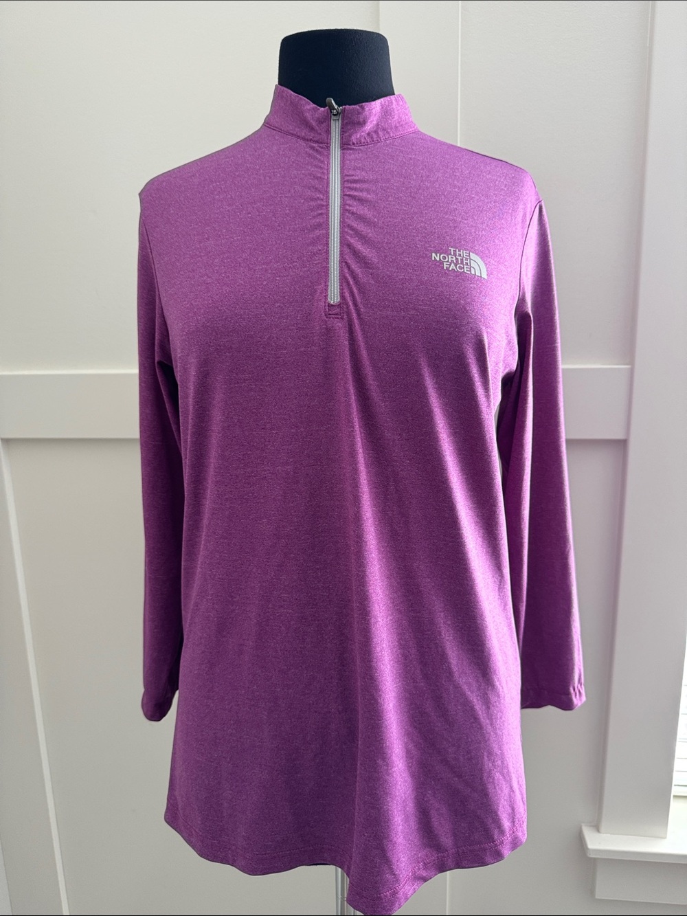 The North Face Women's Plum Half-Zip Long Sleeve Top